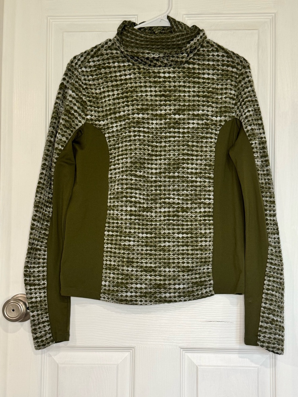 Nike Olive Green Patterned Long Sleeve Mock Neck Sweater